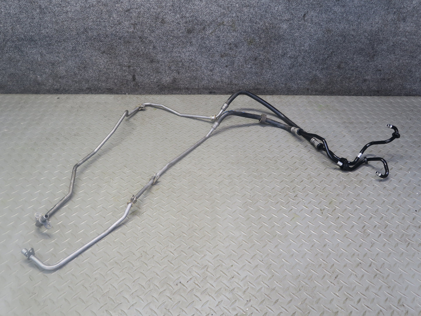 2012-2015 Mercedes R172 SLK250 A/T Transmission Oil Cooler Line Hose Pipe Set