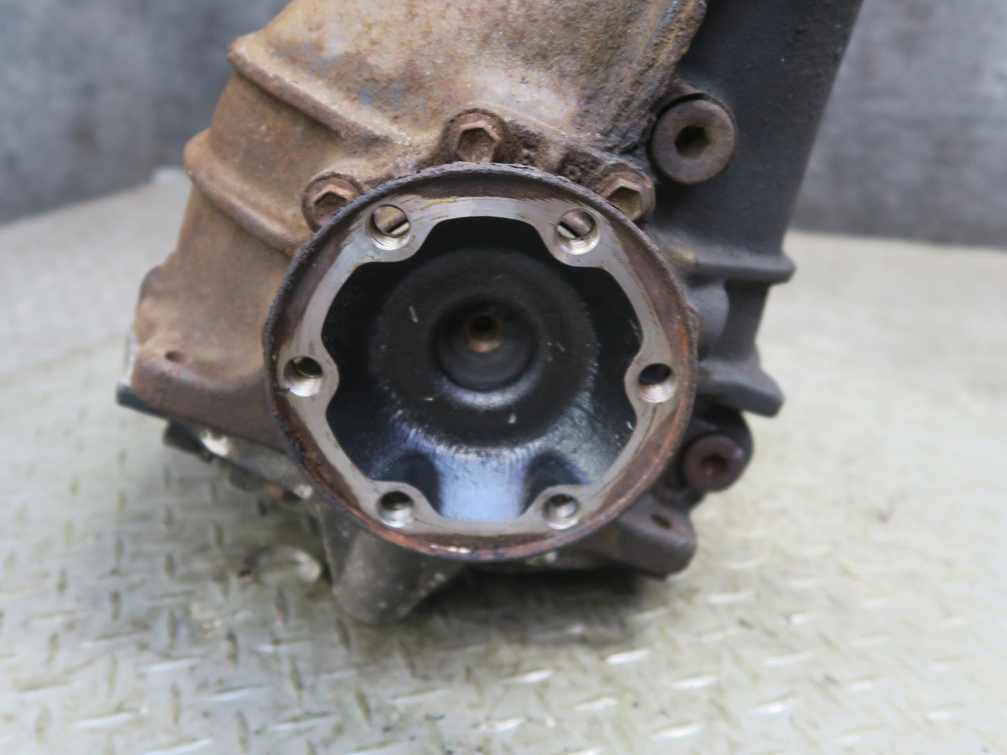 98-00 Lexus UZZ30L SC400 Rear Axle Differential Carrier 3.266 Ratio 115K OEM