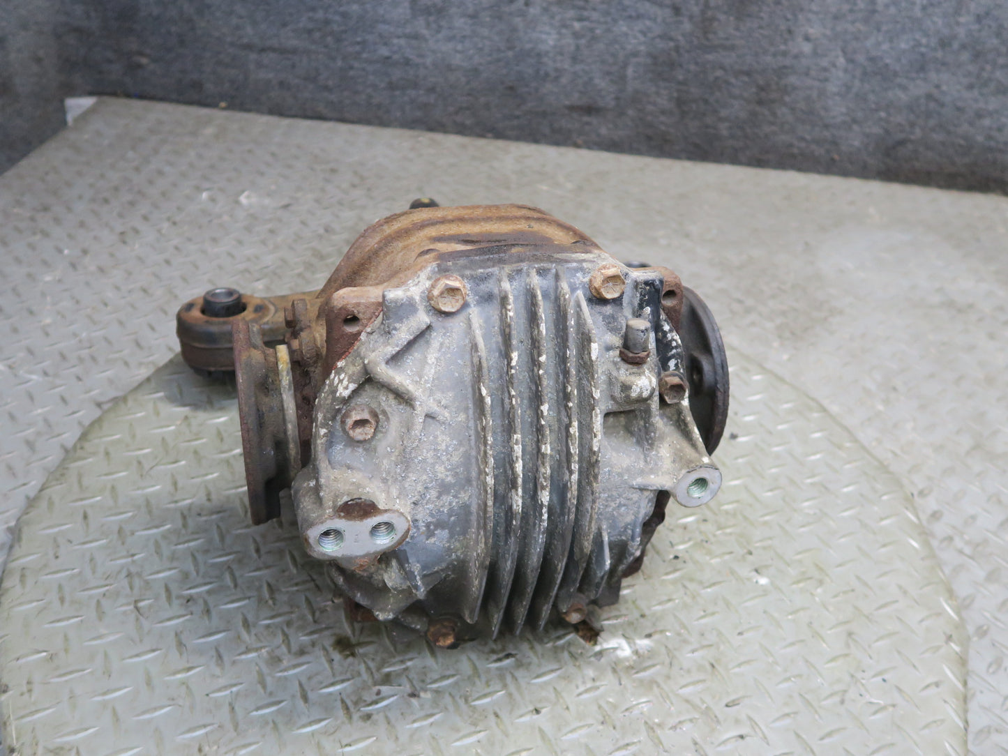 98-00 Lexus UZZ30L SC400 Rear Axle Differential Carrier 3.266 Ratio 115K OEM