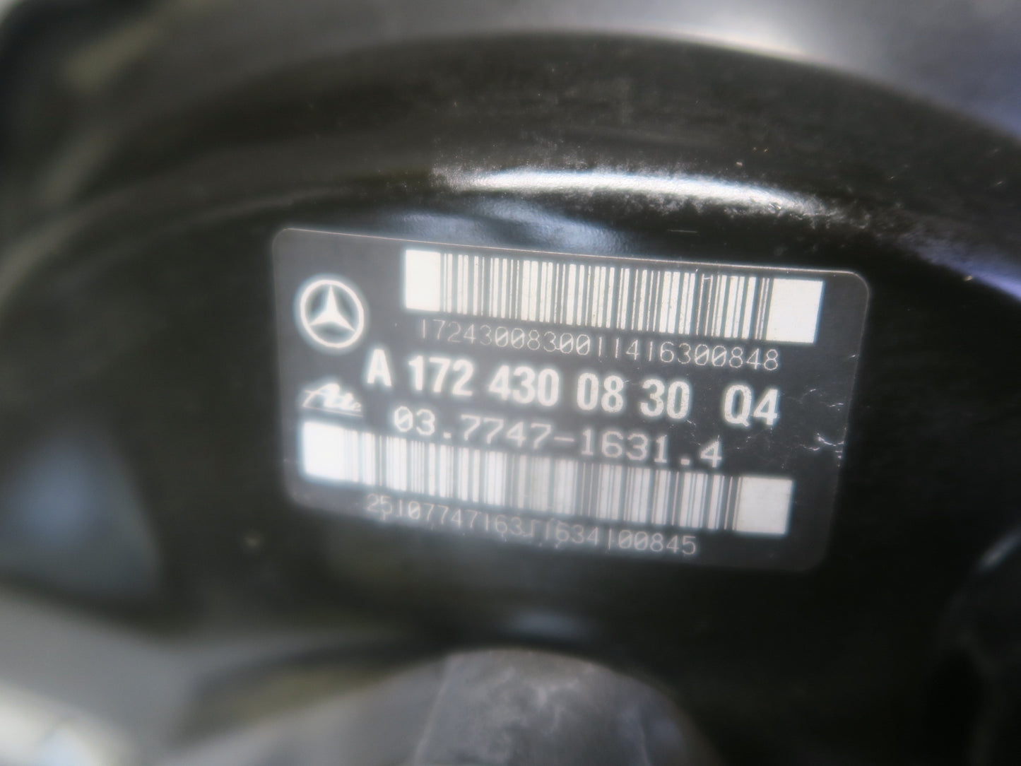 2012-2016 Mercedes R172 SLK Master Cylinder W/ Power Brake Booster & Reservoir