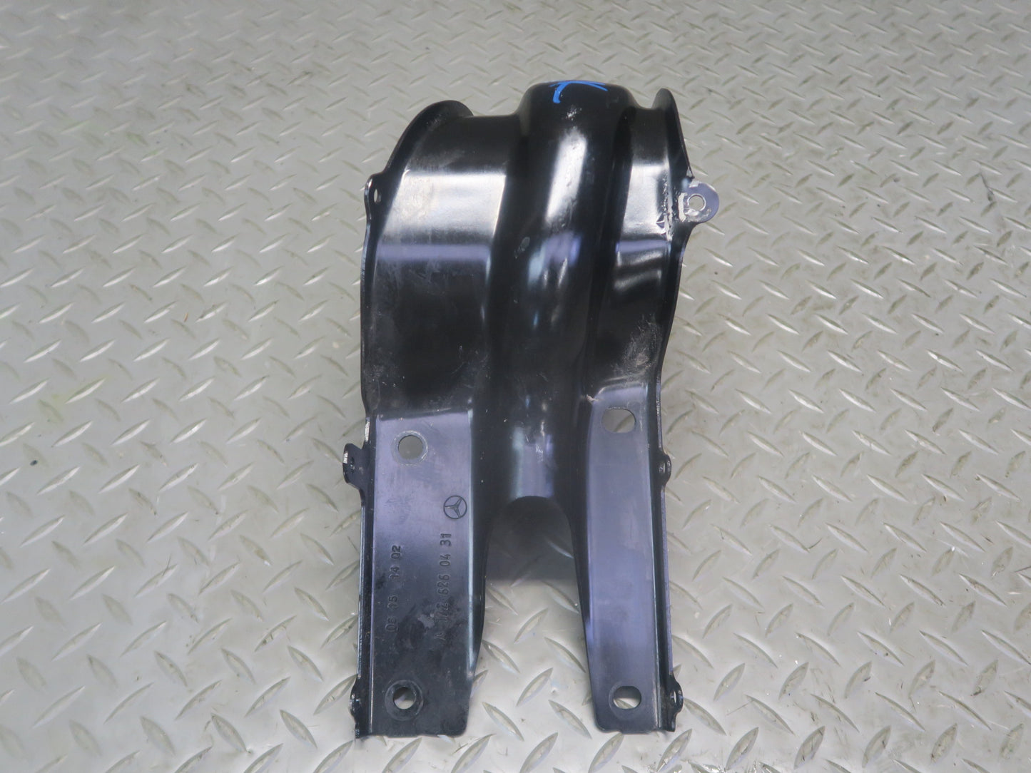 2012-2020 Mercedes R172 SLK SLC Front Left & Right Radiator Support Bracket Set