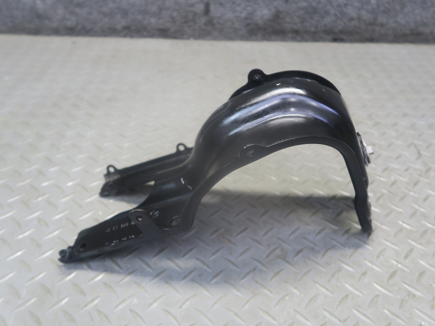 2012-2020 Mercedes R172 SLK SLC Front Left & Right Radiator Support Bracket Set
