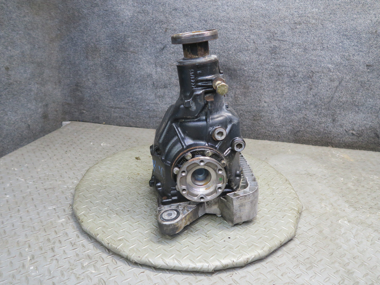 2001-2006 BMW E46 M3 Rear Axle Differential Carrier LSD 3.62 Ratio 2282480
