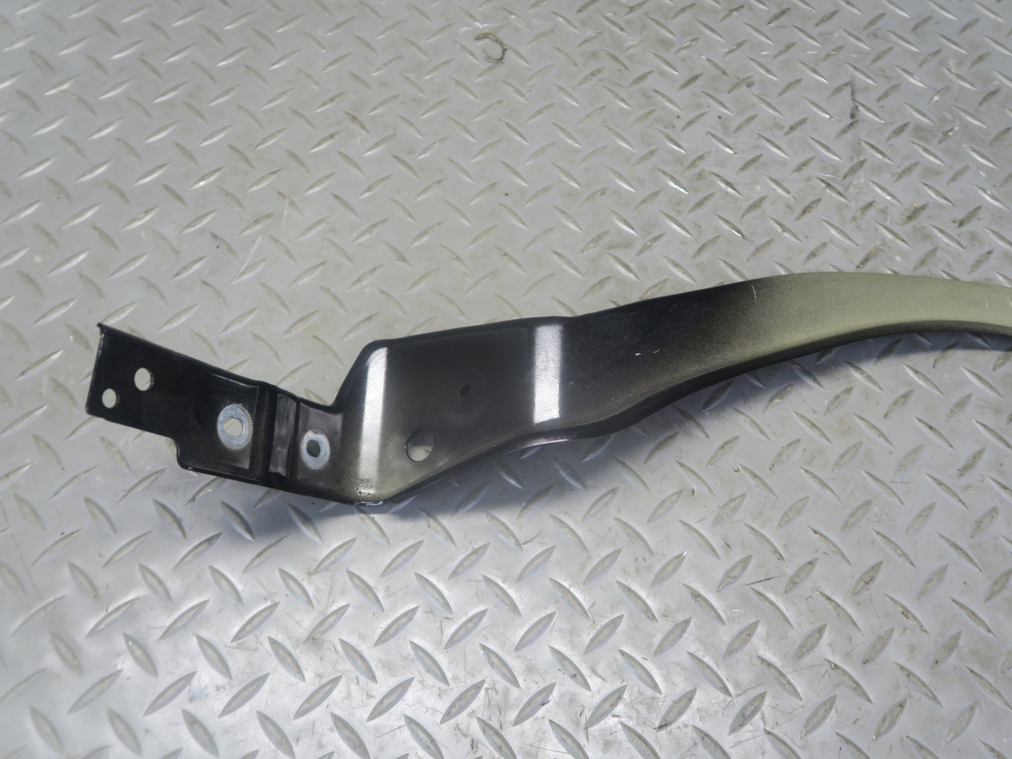 2012-2020 Mercedes R172 SLK SLC Front Left Headlight Lamp Mount Support Bracket