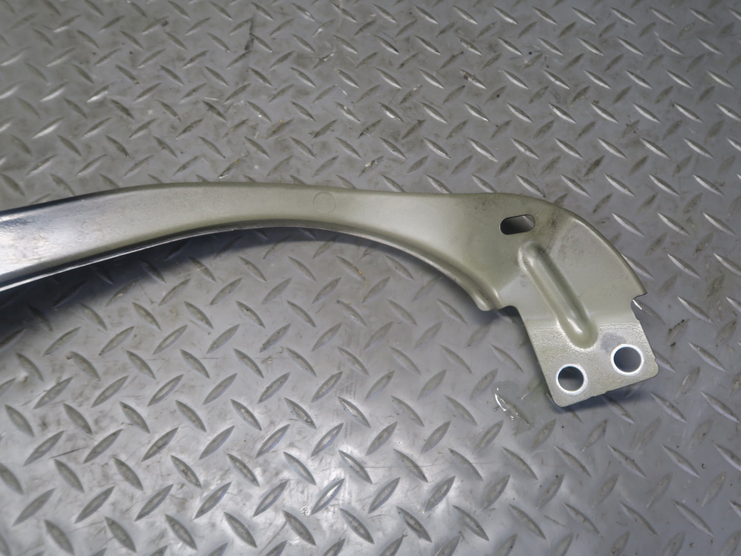 2012-2020 Mercedes R172 SLK SLC Front Left Headlight Lamp Mount Support Bracket