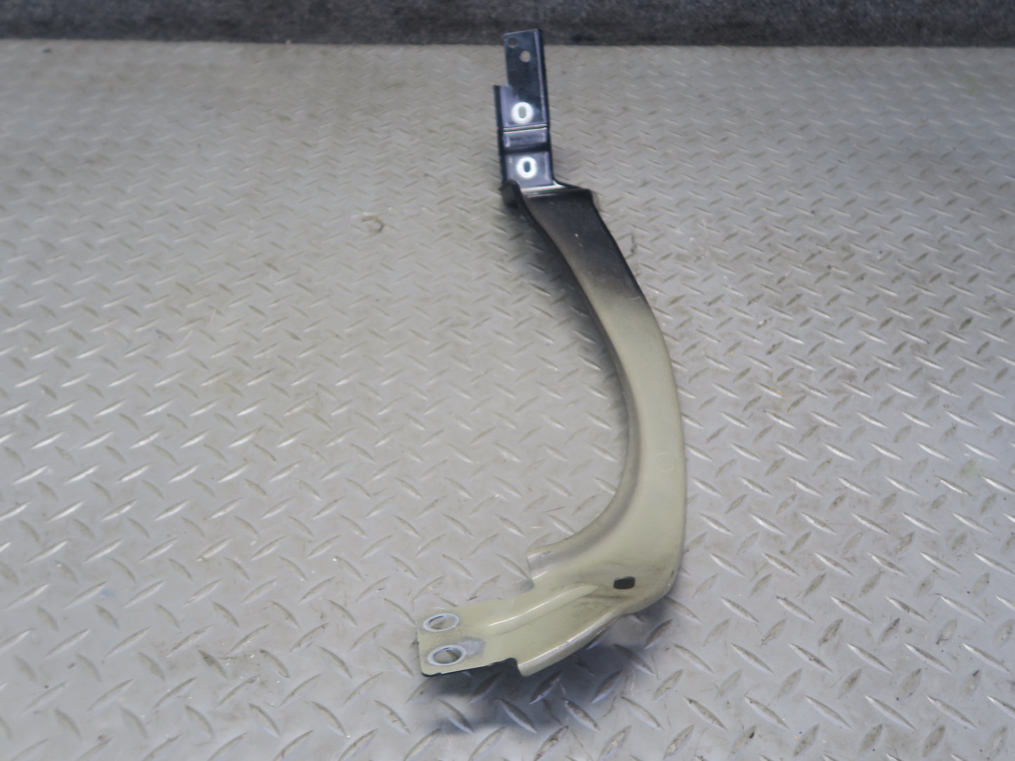 2012-2020 Mercedes R172 SLK SLC Front Left Headlight Lamp Mount Support Bracket