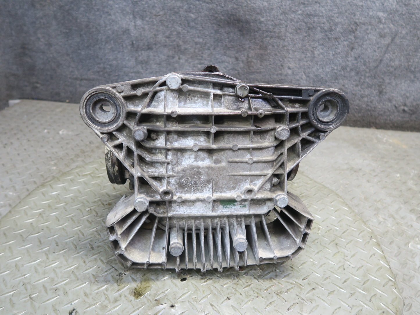 2001-2006 BMW E46 M3 Rear Axle Differential Carrier LSD 3.62 Ratio 2282480