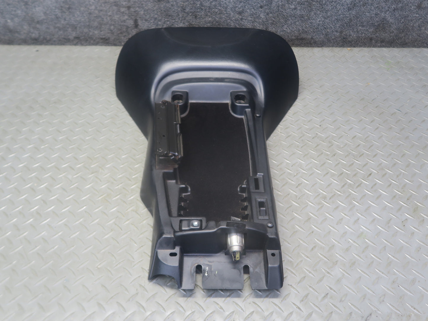 97-04 Chevrolet Corvette C5 Center Console Trim Cover Panel Black 10402194 OEM