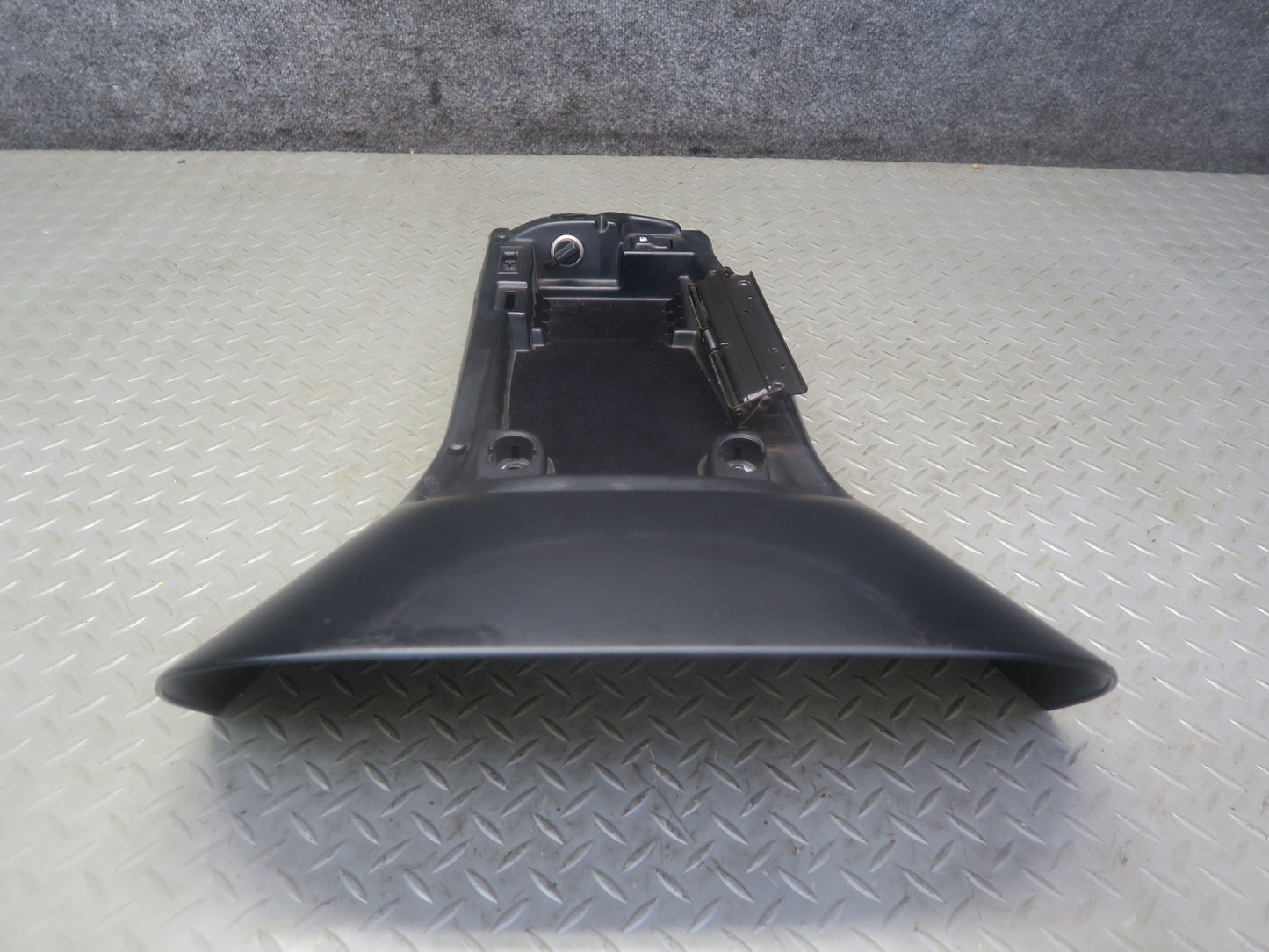 97-04 Chevrolet Corvette C5 Center Console Trim Cover Panel Black 10402194 OEM