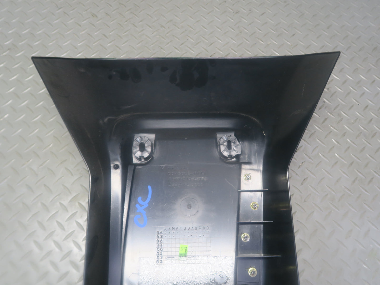 97-04 Chevrolet Corvette C5 Center Console Trim Cover Panel Black 10402194 OEM