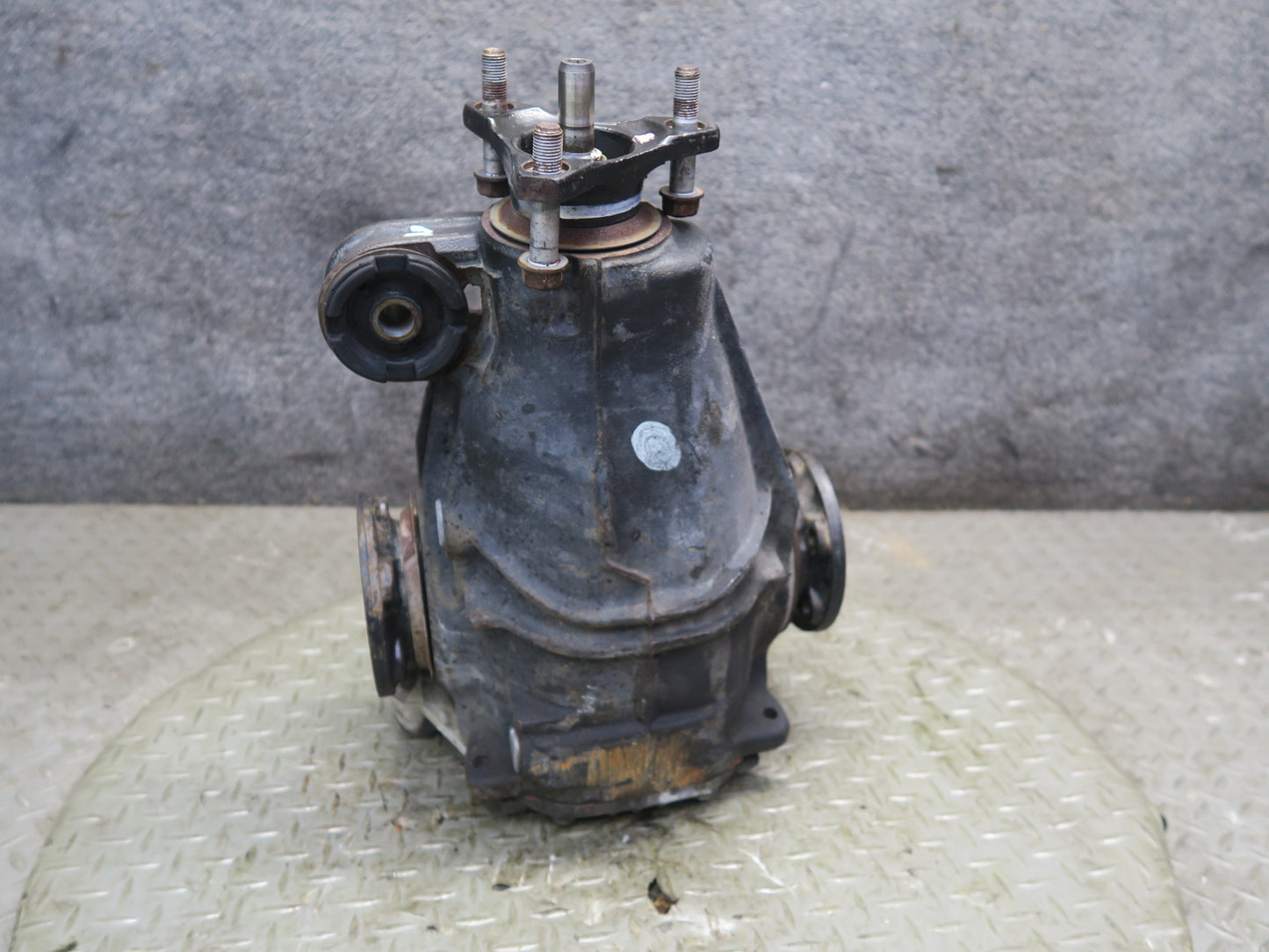 95-97 Toyota Celsior UCF20 Rear Differential Carrier 3.916 Ratio 116K Miles OEM