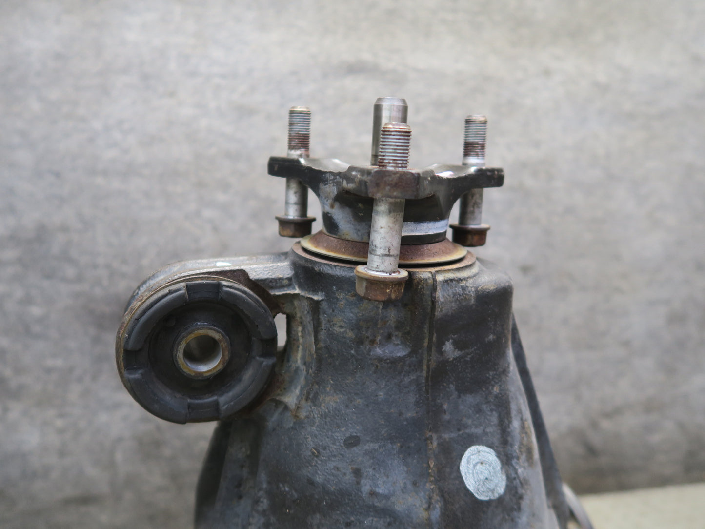 95-97 Toyota Celsior UCF20 Rear Differential Carrier 3.916 Ratio 116K Miles OEM