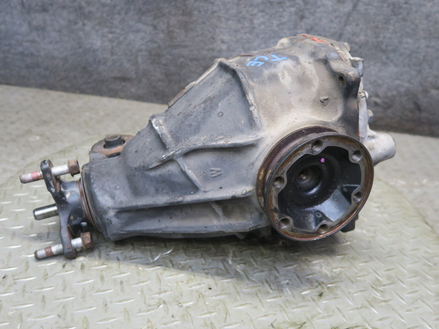 95-97 Toyota Celsior UCF20 Rear Differential Carrier 3.916 Ratio 116K Miles OEM