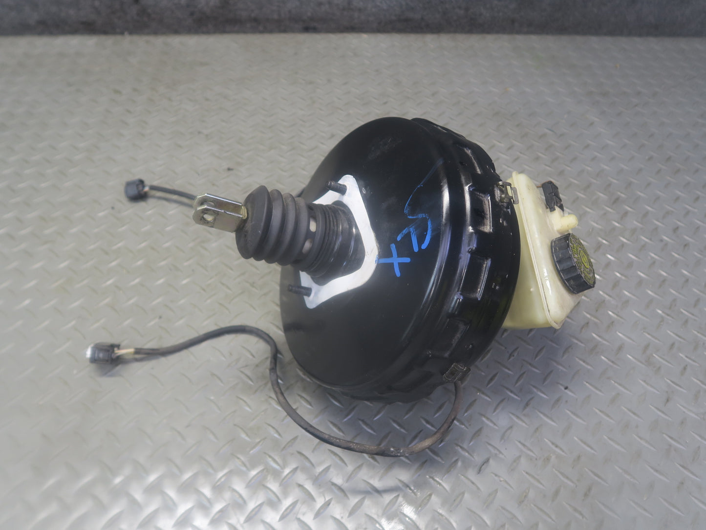 94-02 Mercedes R129 Sl-class Brake Master Cylinder Booster Fluid Reservoir OEM