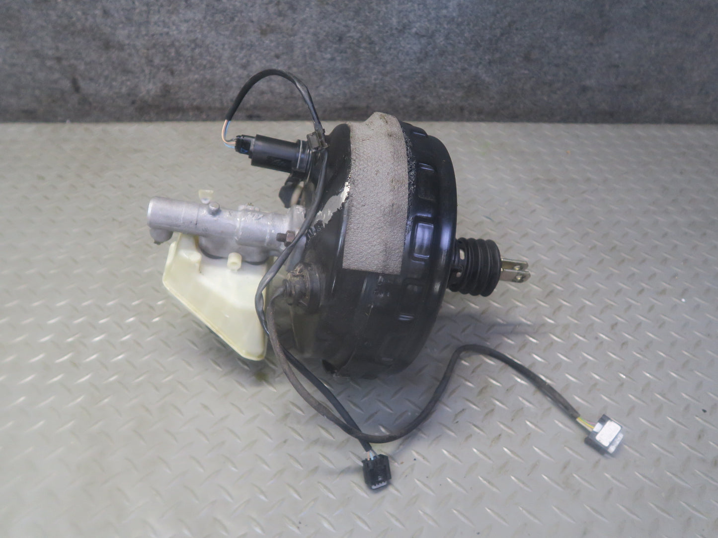 94-02 Mercedes R129 Sl-class Brake Master Cylinder Booster Fluid Reservoir OEM