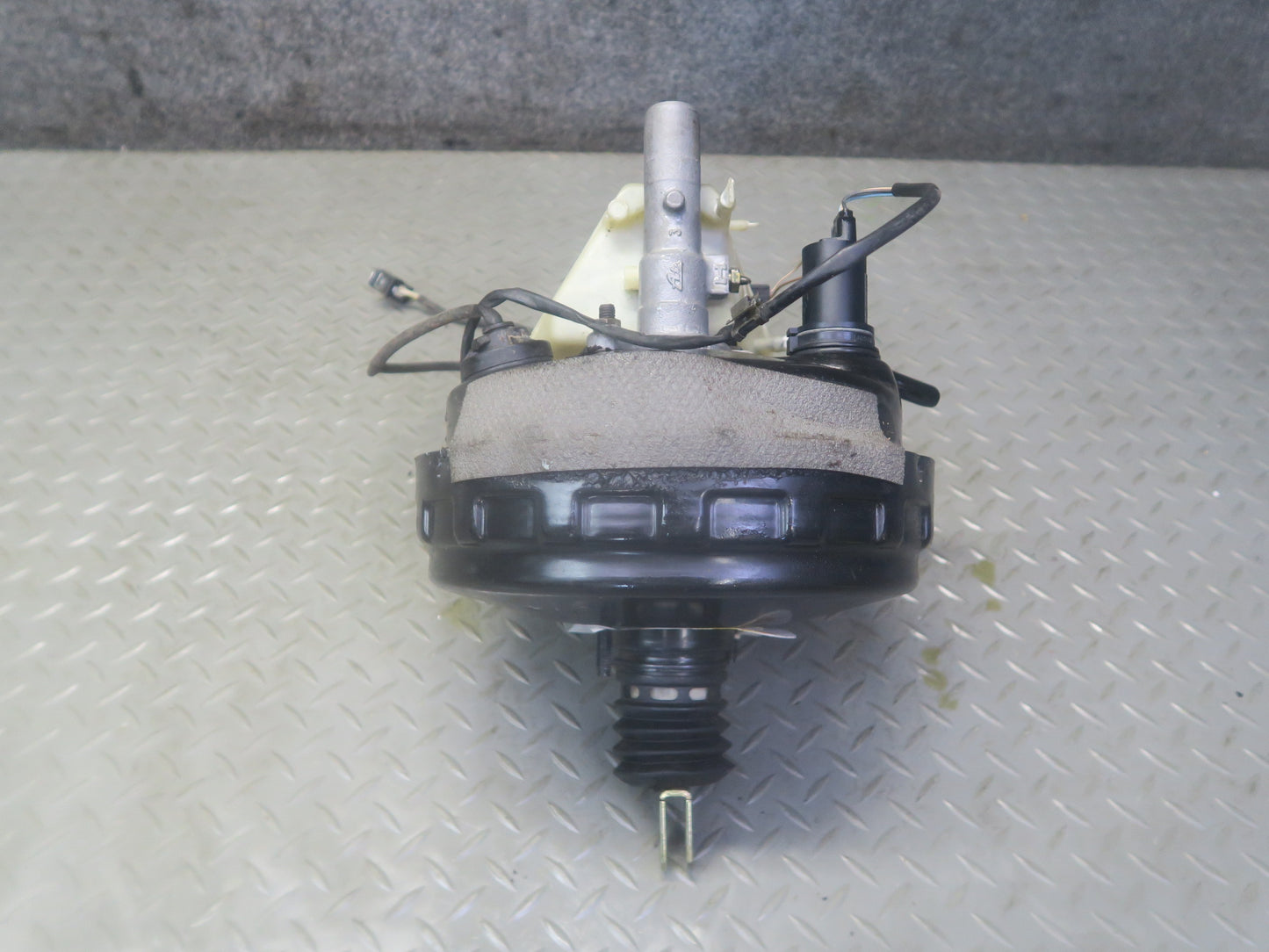 94-02 Mercedes R129 Sl-class Brake Master Cylinder Booster Fluid Reservoir OEM