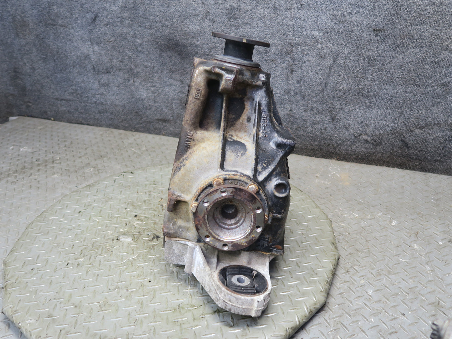 01-02 BMW E36/7 Z3 3.0L M54 M/T Rear Differential Carrier LSD 3.07 Ratio 58K OEM