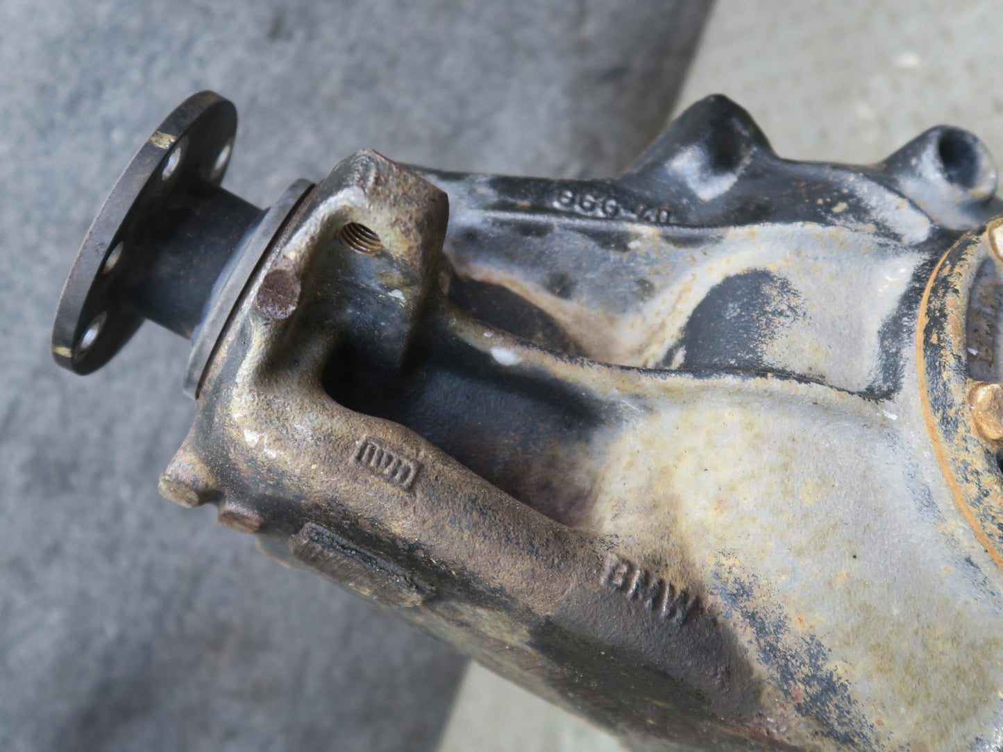 01-02 BMW E36/7 Z3 3.0L M54 M/T Rear Differential Carrier LSD 3.07 Ratio 58K OEM
