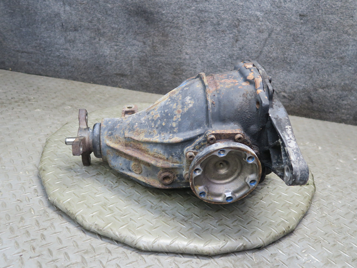 96-98 Mercedes R129 SL500 Rear Axle Differential Carrier 2.65 Ratio OEM