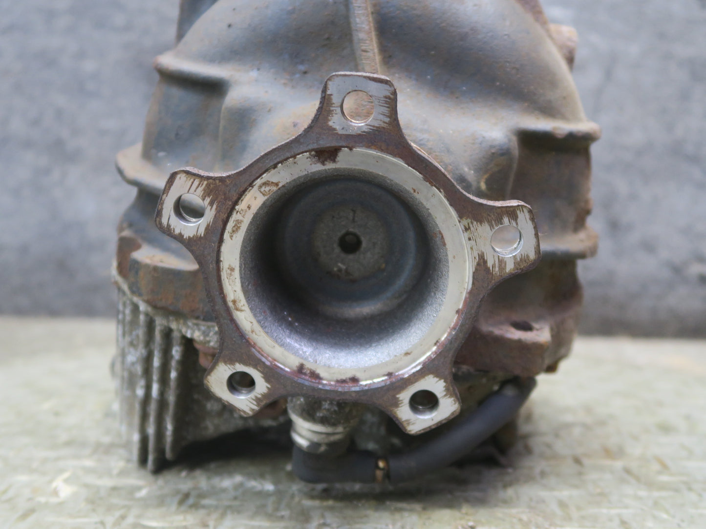 1993 Nissan Z32 300ZX NON Turbo Rear Vlsd Differential Carrier 4.08 Ratio OEM
