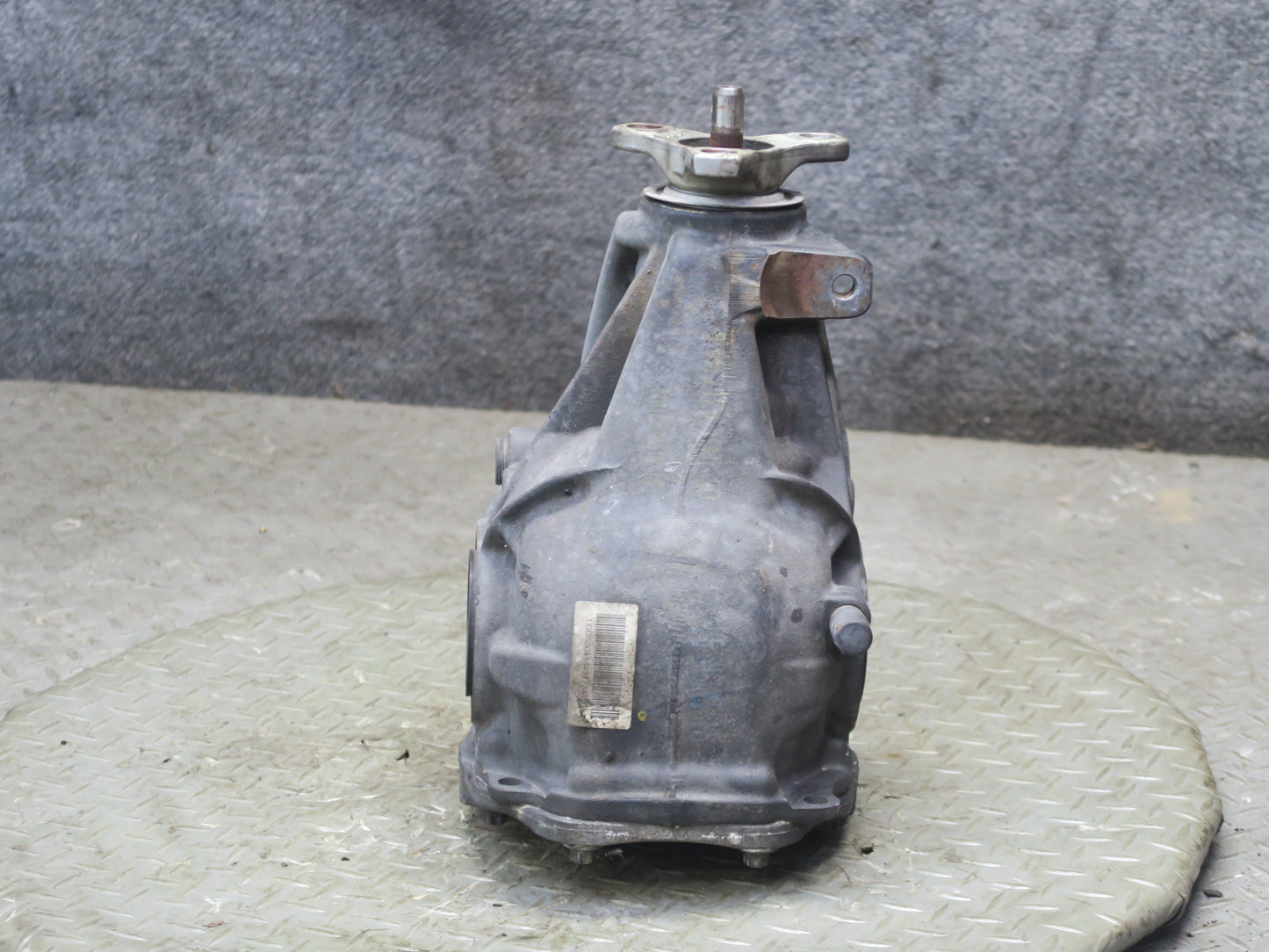 2012-2015 Mercedes R172 SLK250 1.8L Rear Differential Axle Carrier 3.07 Ratio