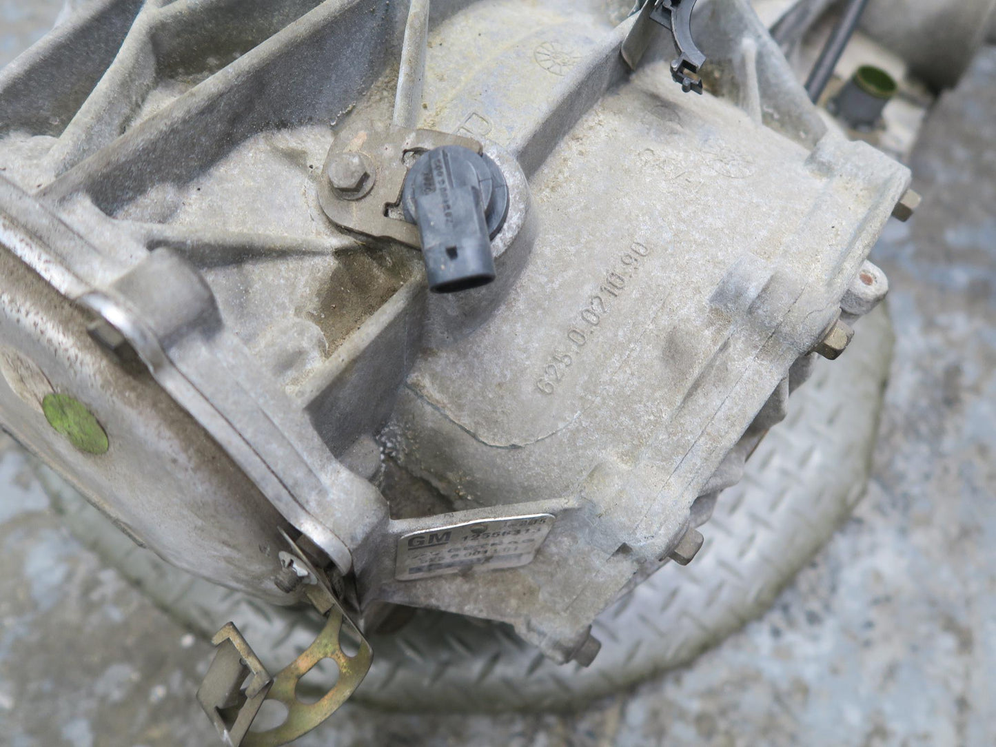 98-00 Chevy Corvette C5 4L60E Auto Transmission w Differential 3.15 Ratio 45K