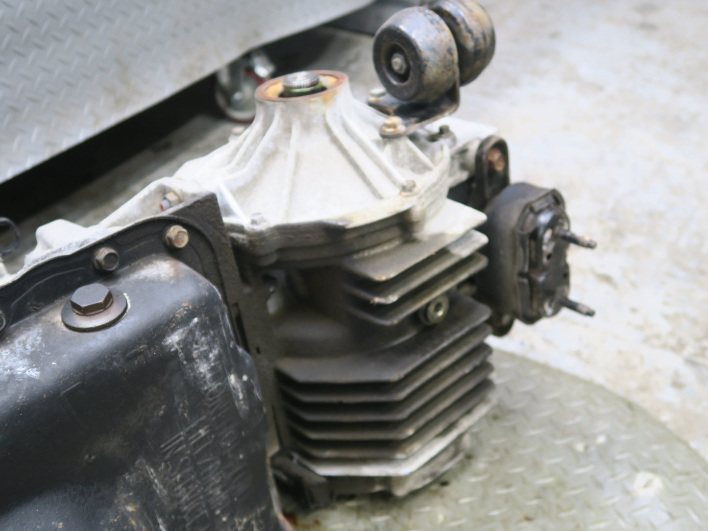 98-00 Chevy Corvette C5 4L60E Auto Transmission w Differential 3.15 Ratio 45K