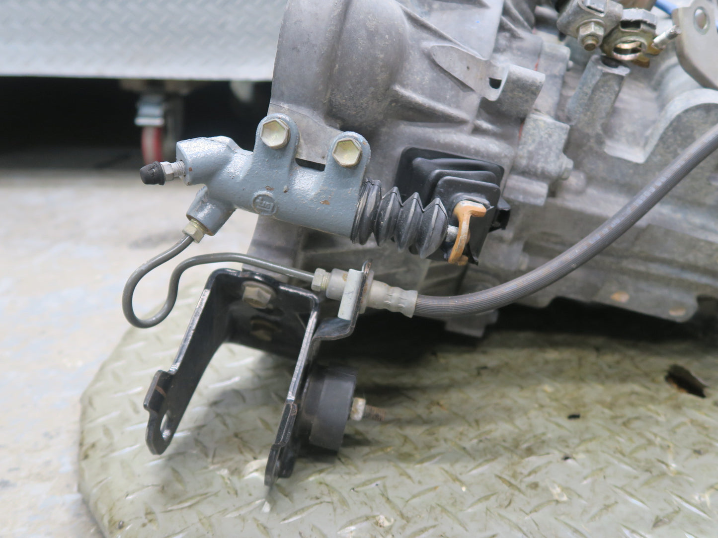 00-02 Toyota MR2 Spyder ZZW30L 1.8L C56 M/T Manual Transmission 146K Miles OEM