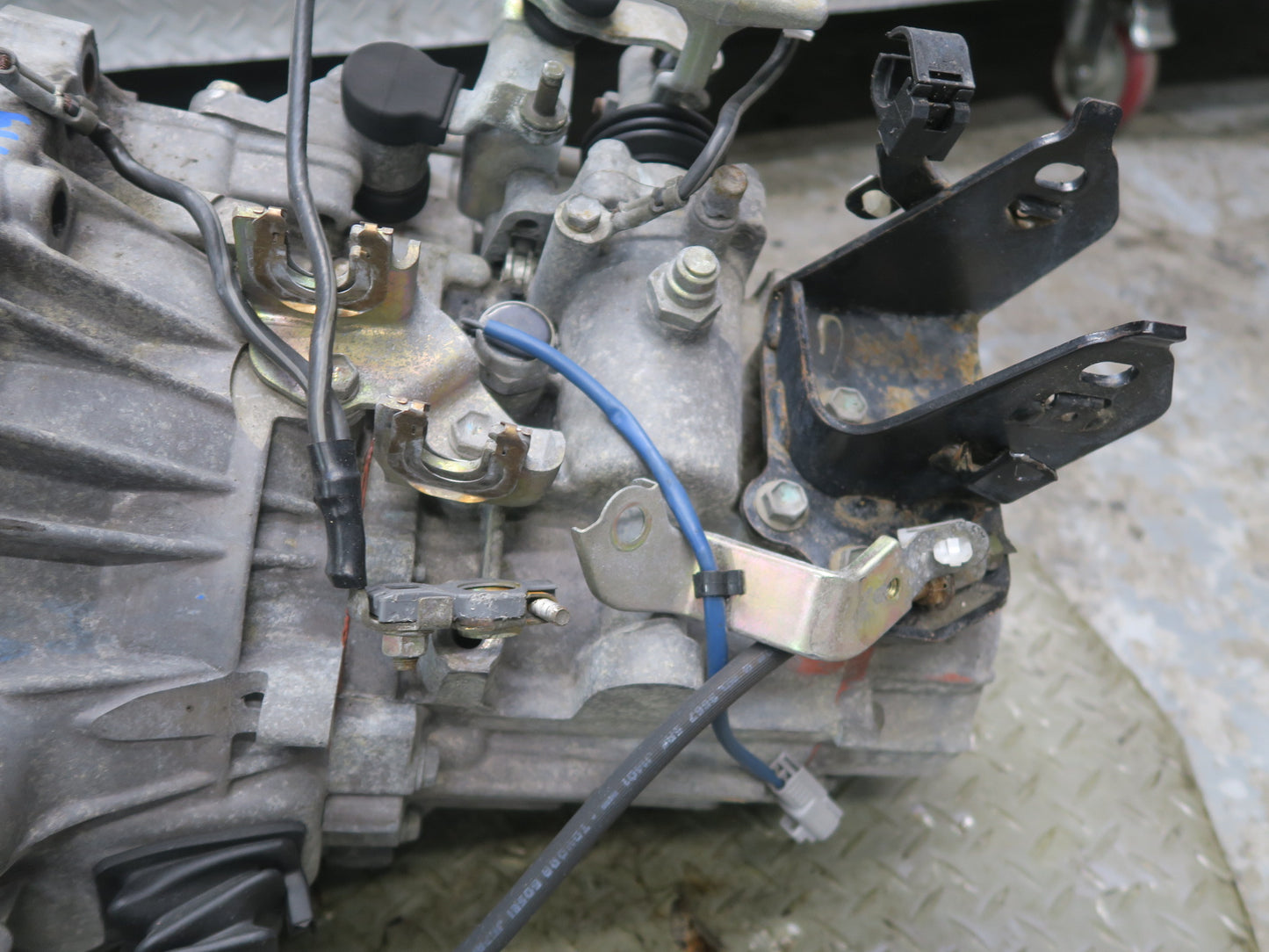 00-02 Toyota MR2 Spyder ZZW30L 1.8L C56 M/T Manual Transmission 146K Miles OEM