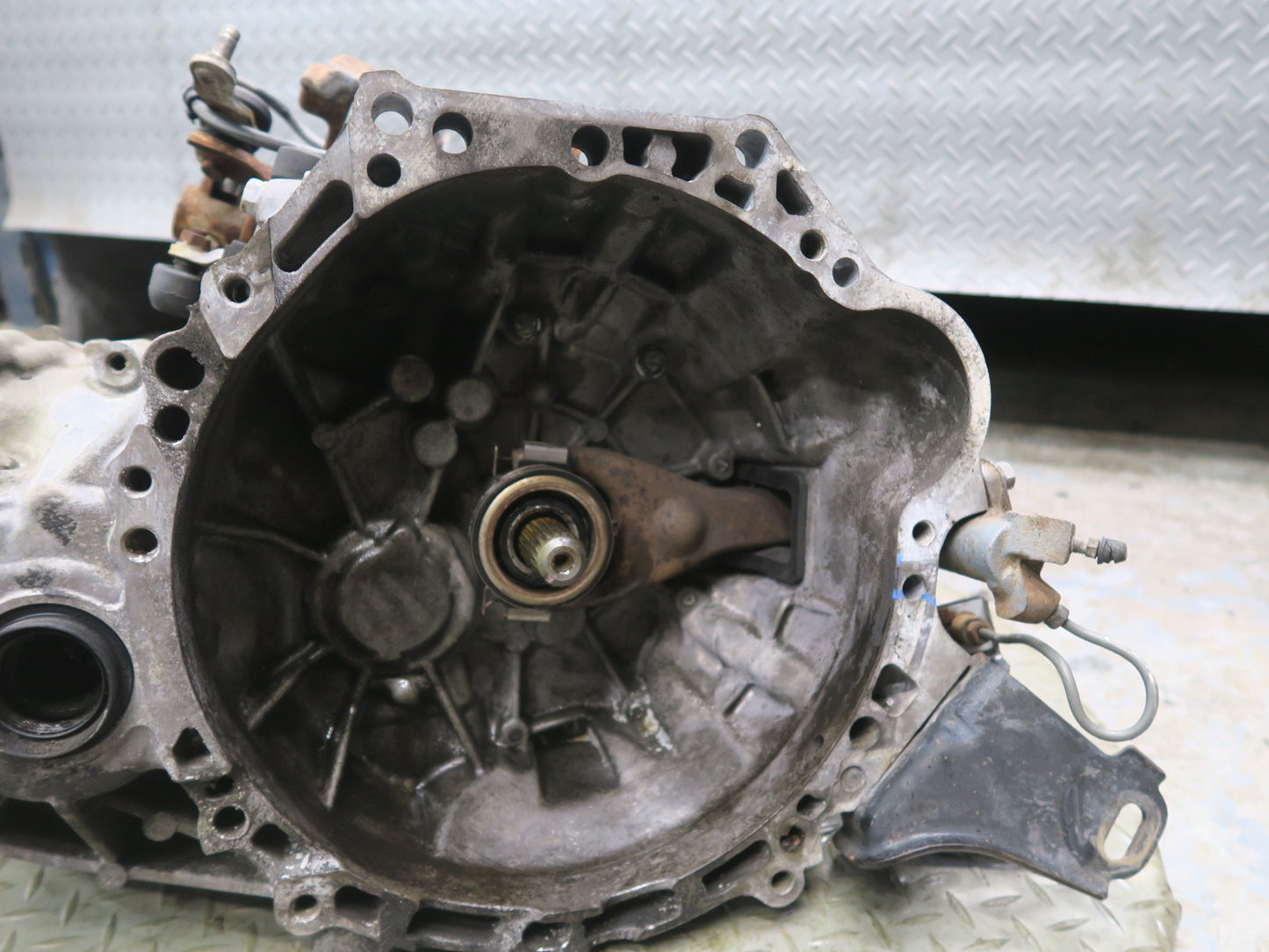 00-02 Toyota MR2 Spyder ZZW30L 1.8L C56 NON LSD M/T Manual Transmission OEM