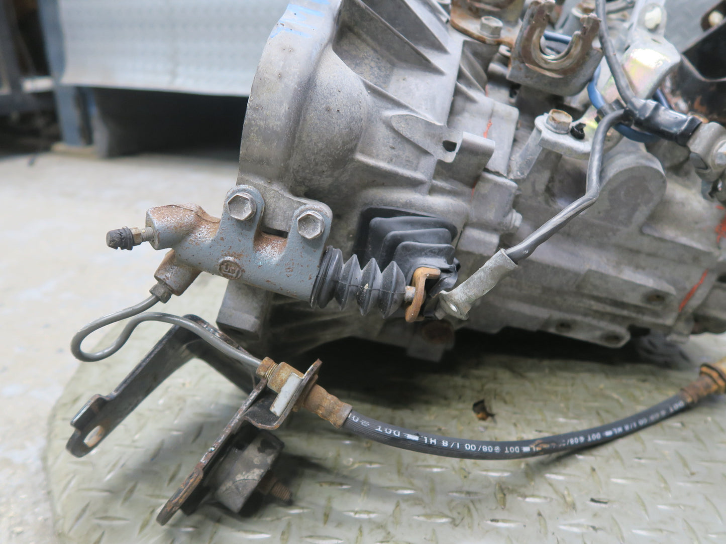 00-02 Toyota MR2 Spyder ZZW30L 1.8L C56 NON LSD M/T Manual Transmission OEM