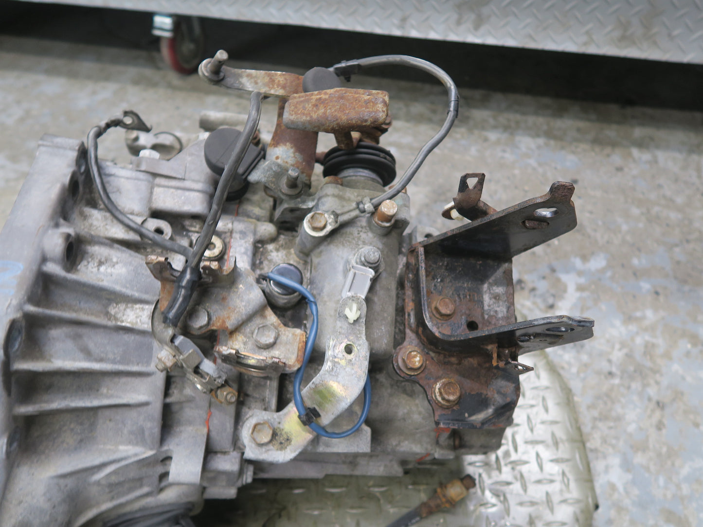 00-02 Toyota MR2 Spyder ZZW30L 1.8L C56 NON LSD M/T Manual Transmission OEM