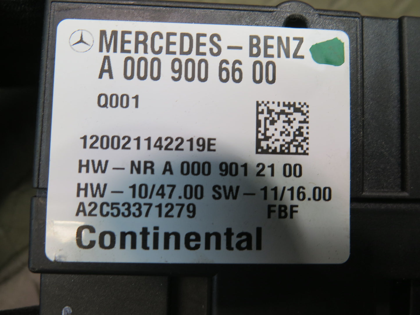 12-20 Mercedes R231 Sl-class Fuel Pump Control Module 0009006600 OEM