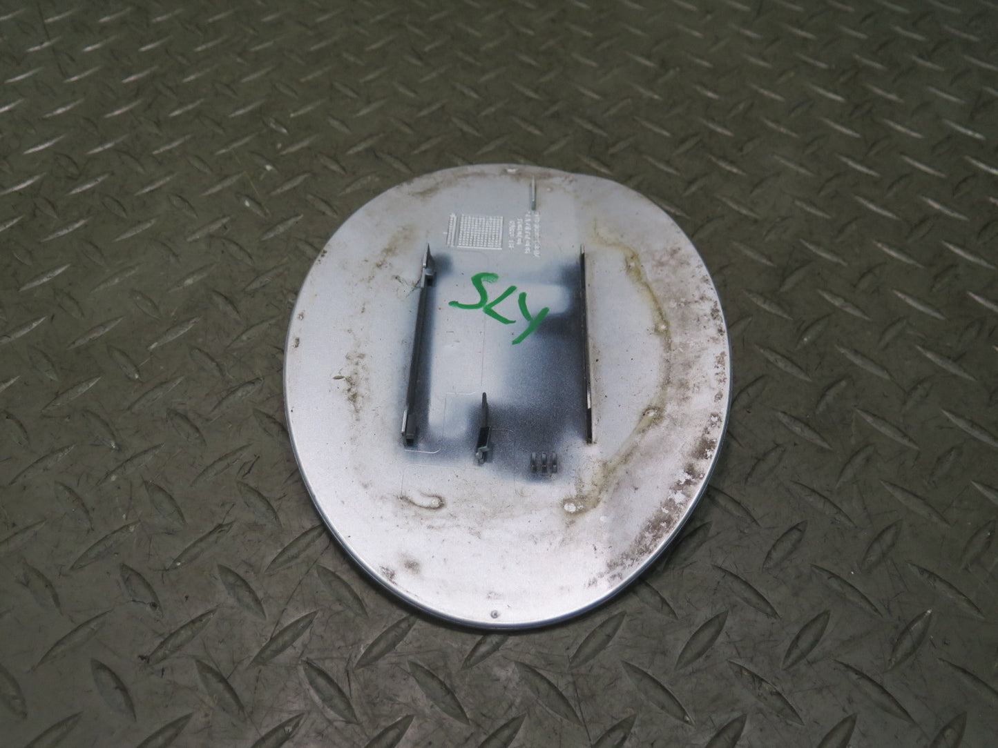 13-20 Mercedes R231 Sl-class Fuel Door Lid Cover Iridium Silver OEM