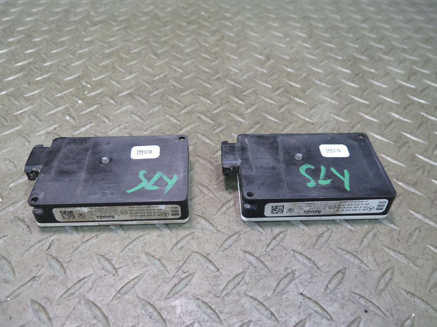 13-20 Mercedes R231 SL550 Set of 2 Rear Blind Spot Radar Sensor Module OEM