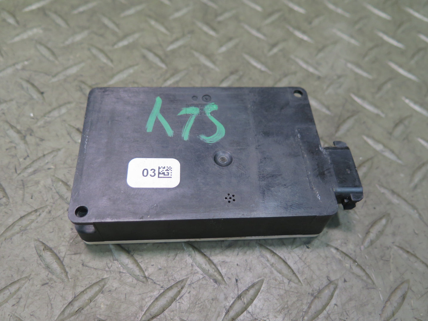 13-20 Mercedes R231 SL550 Set of 2 Rear Blind Spot Radar Sensor Module OEM