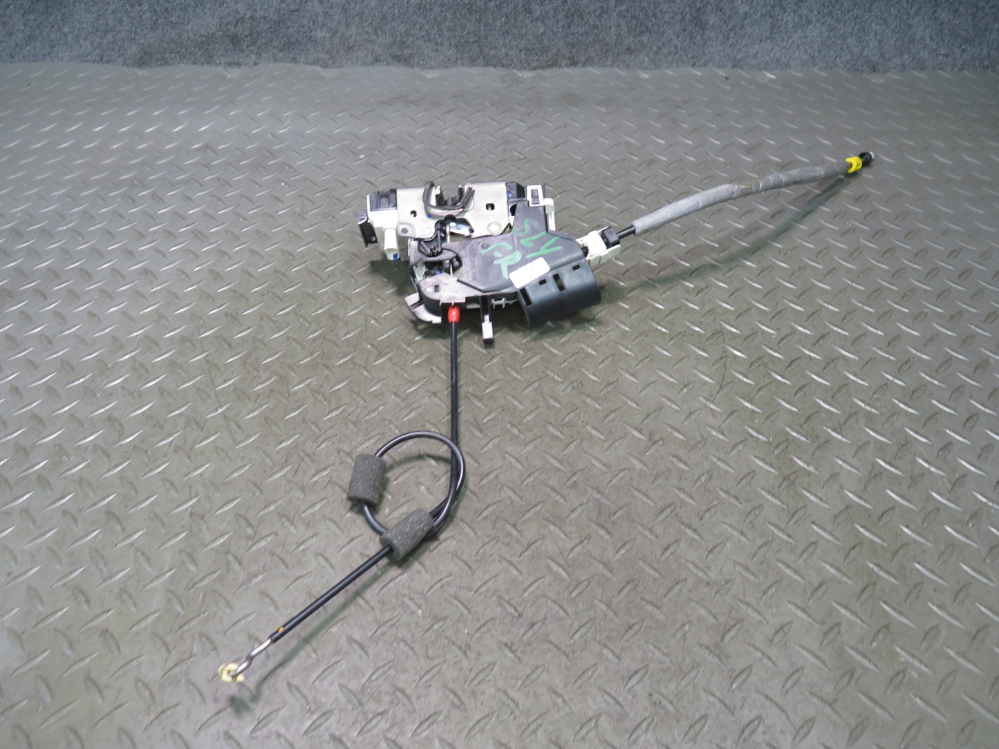 12-20 Mercedes R231 Sl-class Front Right Door Lock Latch Actuator 2317600640 OEM