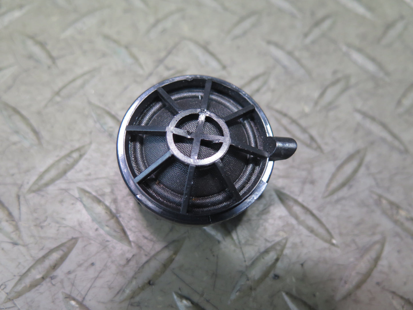 13-20 Mercedes R231 SL550 Set of 2 Left & Right Door Tweeter Speaker OEM