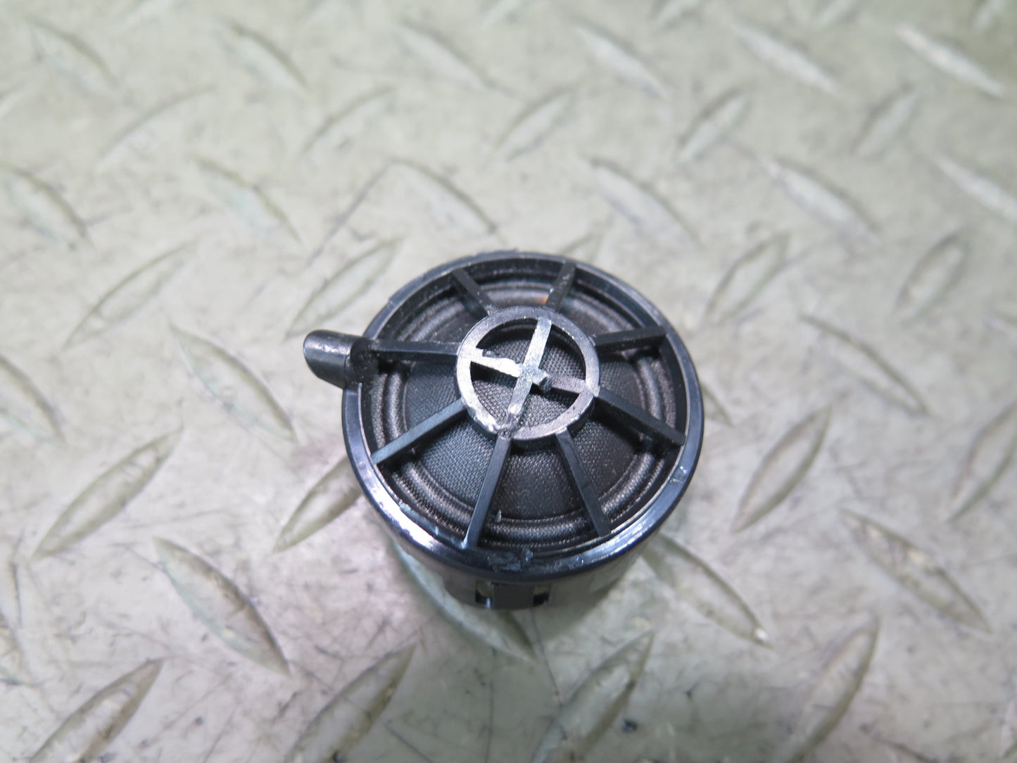 13-20 Mercedes R231 SL550 Set of 2 Left & Right Door Tweeter Speaker OEM