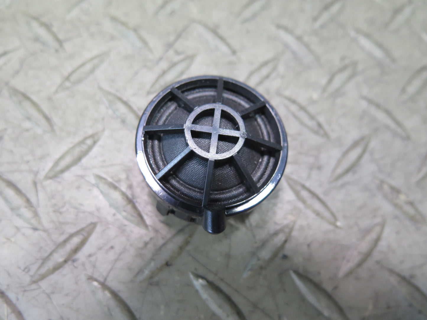 13-20 Mercedes R231 SL550 Set of 2 Left & Right Door Tweeter Speaker OEM