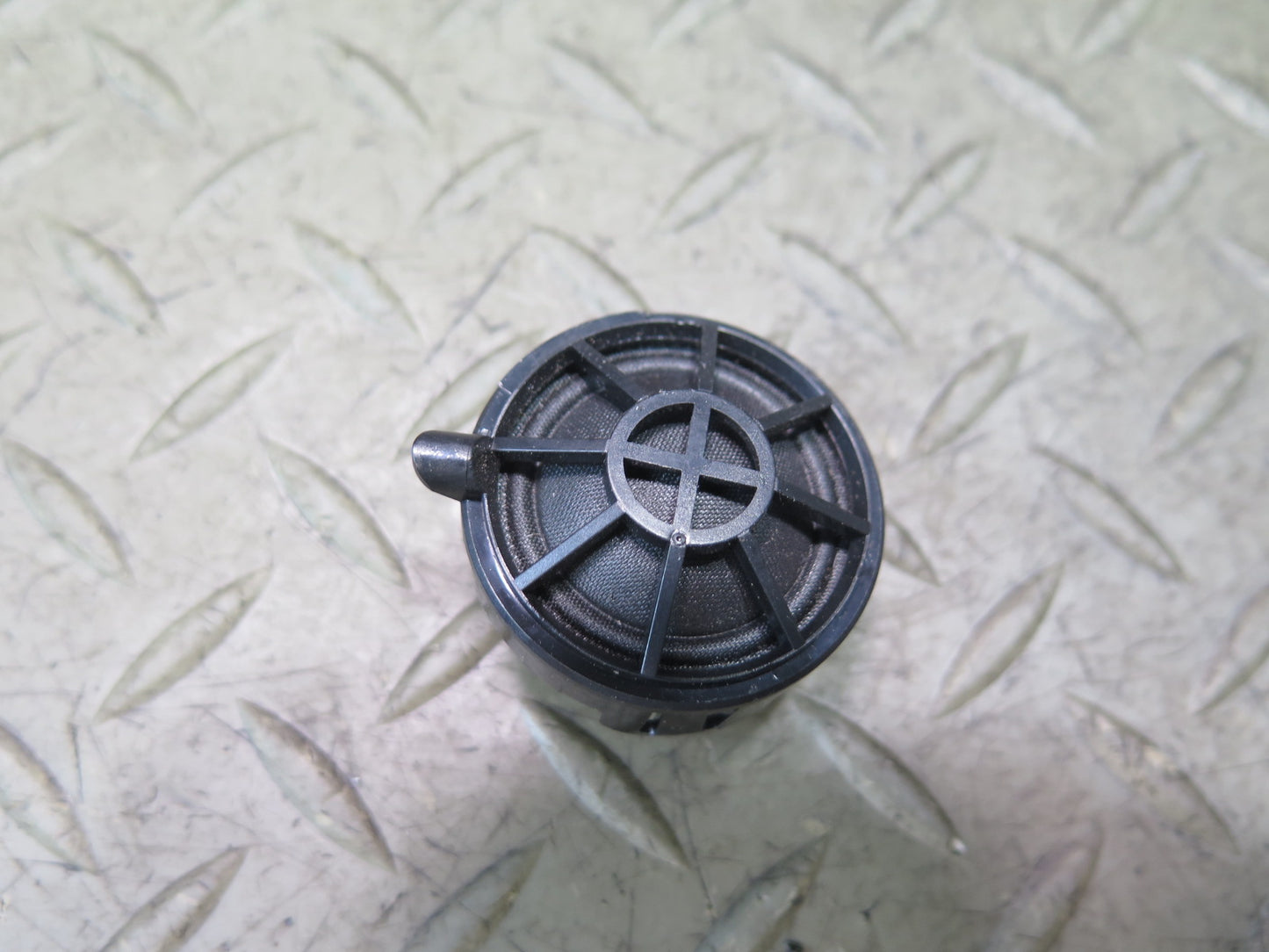 13-20 Mercedes R231 SL550 Set of 2 Left & Right Door Tweeter Speaker OEM