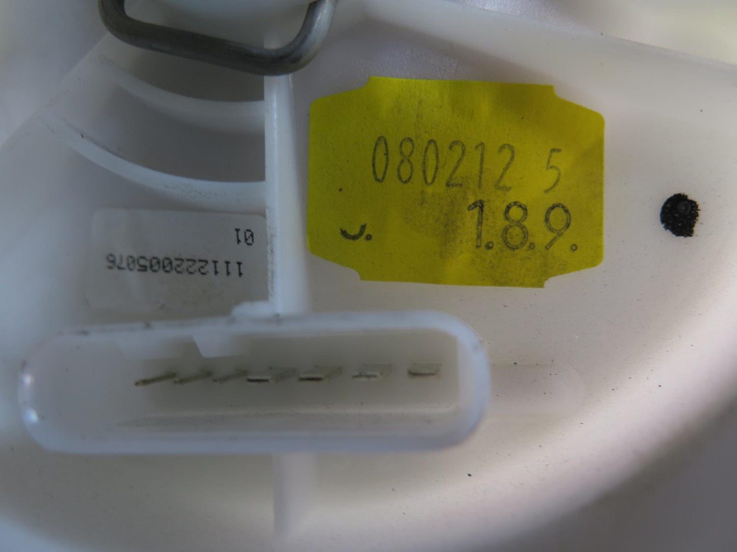 13-20 Mercedes R231 SL550 Fuel Pump Level Sensor Sending Unit OEM