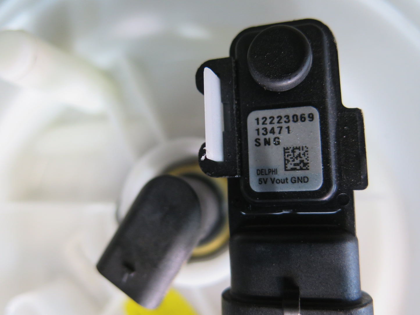 13-20 Mercedes R231 SL550 Fuel Pump Level Sensor Sending Unit OEM