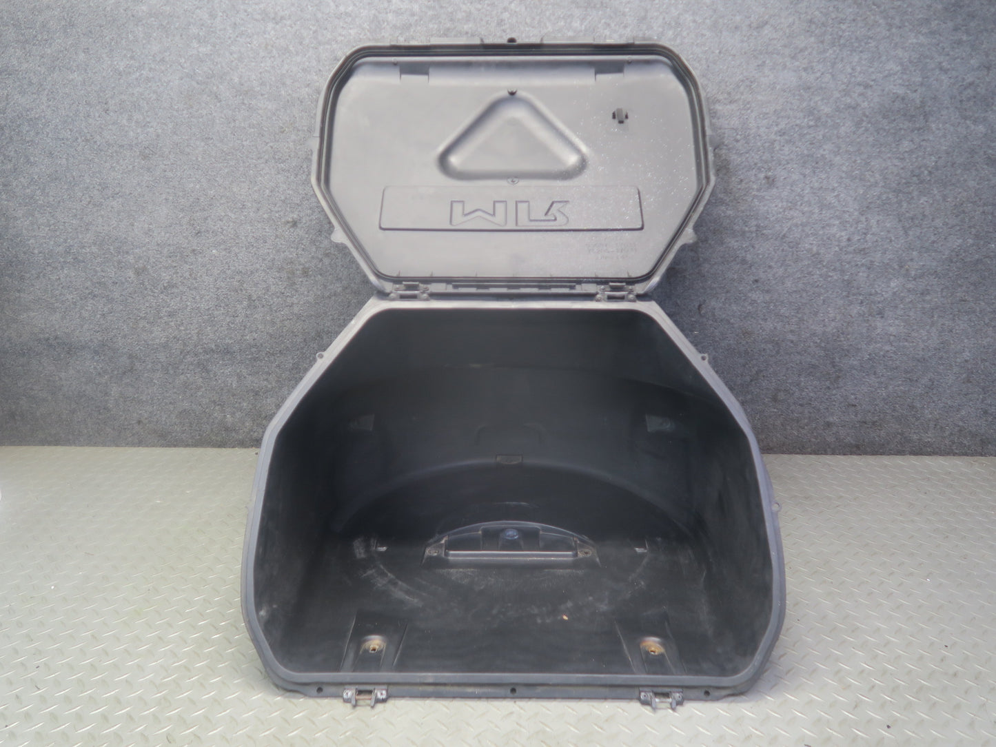 00-05 Toyota MR2 Spyder ZZW30L Spare Tire Wheel Trim Cover Holder Assy OEM