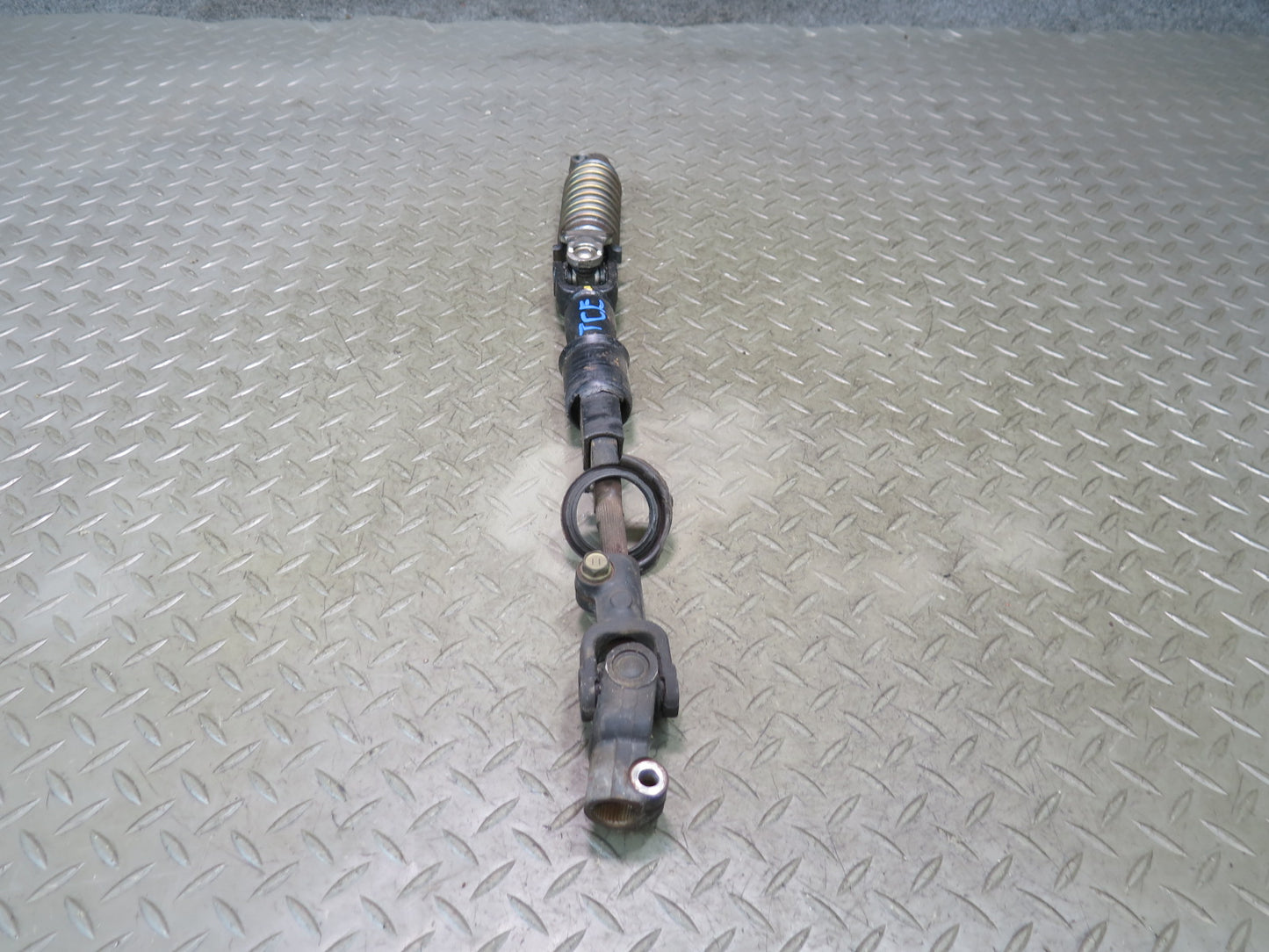 95-97 Toyota Celsior RHD Steering Column Intermediate Linkage U Joint Shaft OEM