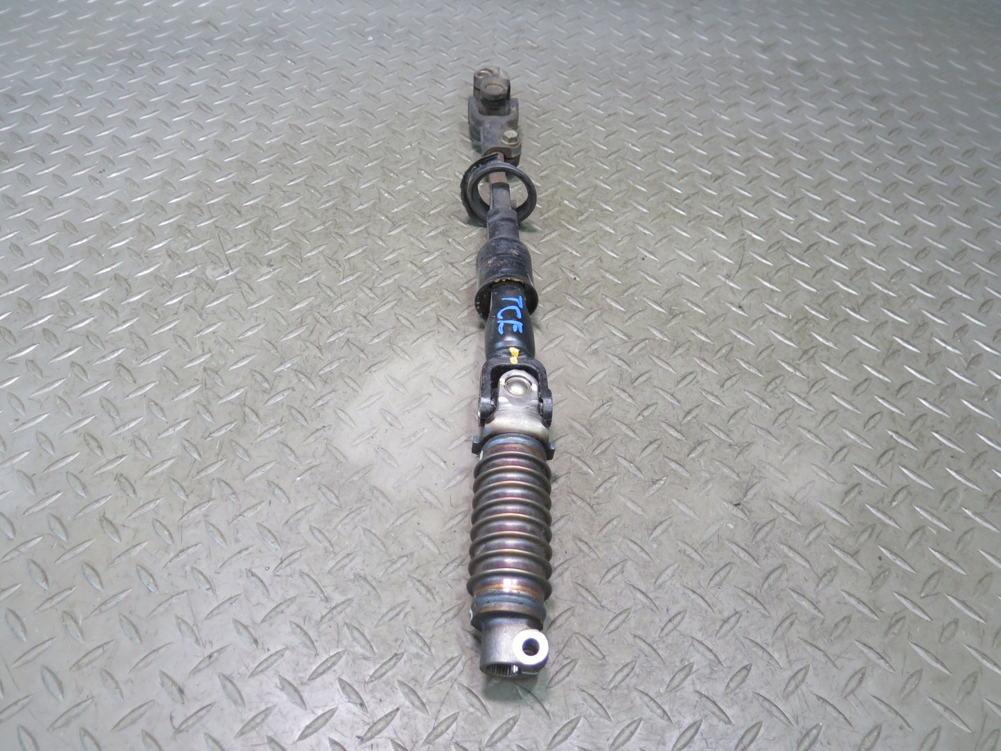 95-97 Toyota Celsior RHD Steering Column Intermediate Linkage U Joint Shaft OEM
