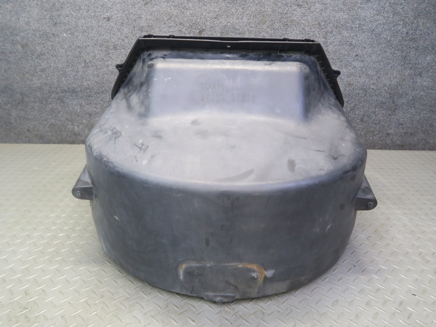 00-05 Toyota MR2 Spyder ZZW30L Spare Tire Wheel Trim Cover Holder Assy OEM