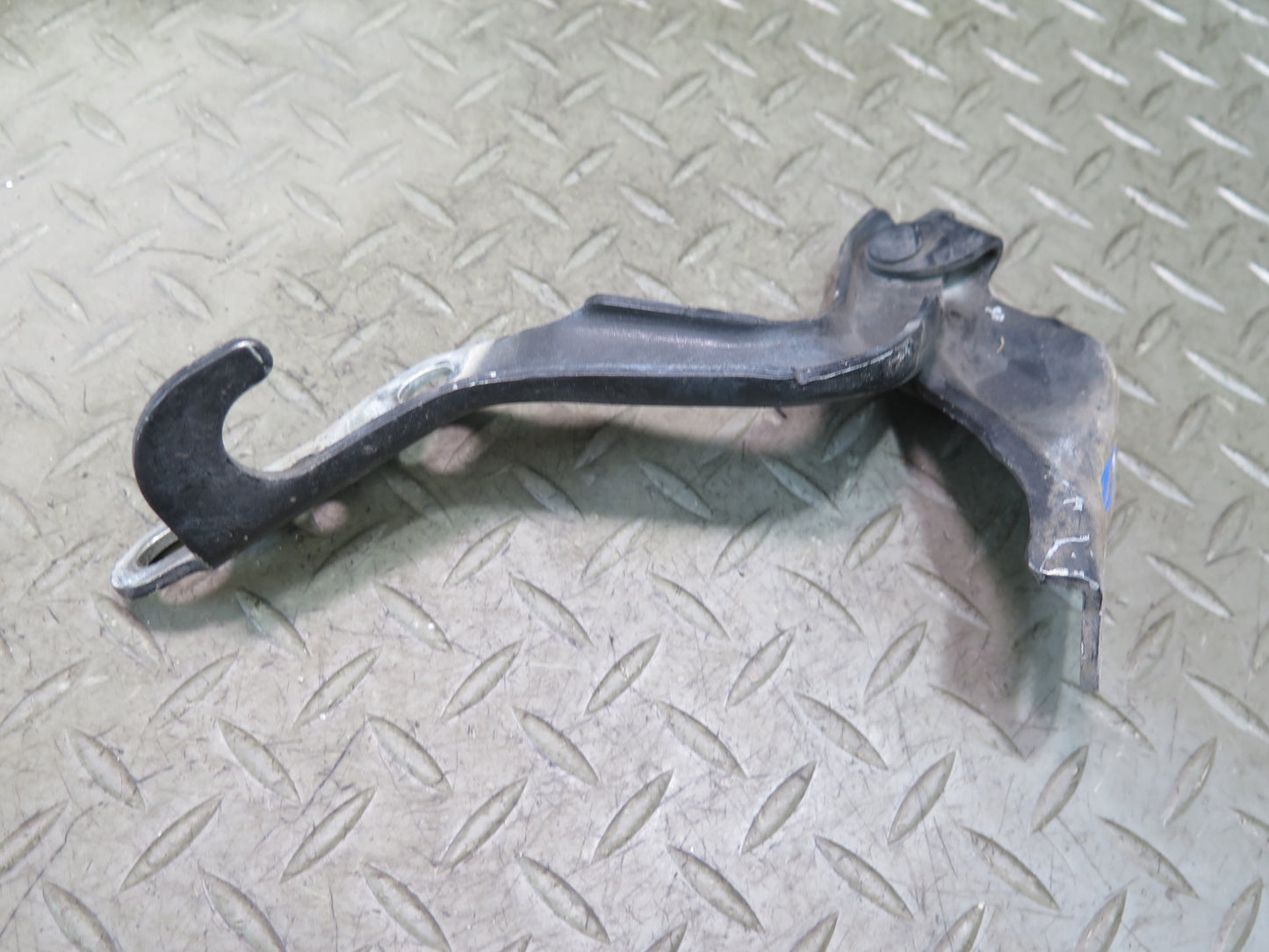 95-00 Toyota Celsior Lexus LS400 UCF20 Front Left & Right Hood Hinge Set OEM