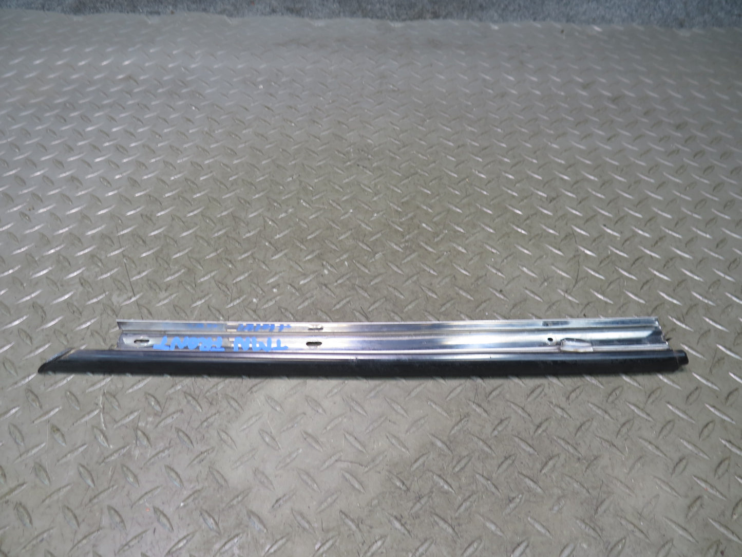 00-05 Toyota MR2 Spyder Set of 2 Front Left & Right A Pillar Drip Molding OEM