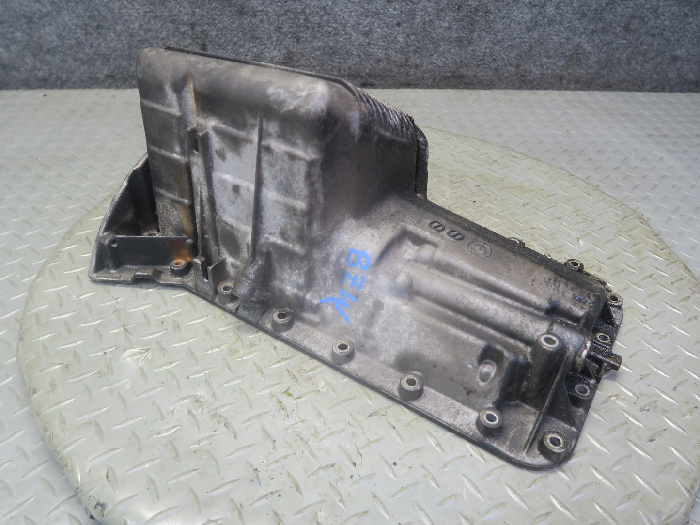 96-99 BMW E36/7 Z3 1.9L M44 Engine Motor Lower Oil Pan Sump w Dipstick OEM